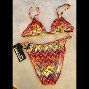 Missoni chevron Bikini size 42 which is an American size 6